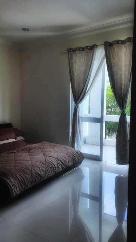 rumah di citragran cluster brentwood siap huni