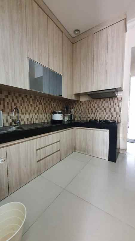 rumah di citragran cluster brentwood siap huni