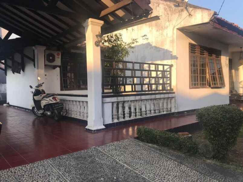 rumah dijual hub whatsapp atau