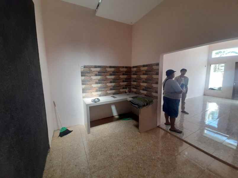 rumah dijual siap huni harga murah dekat abd saleh