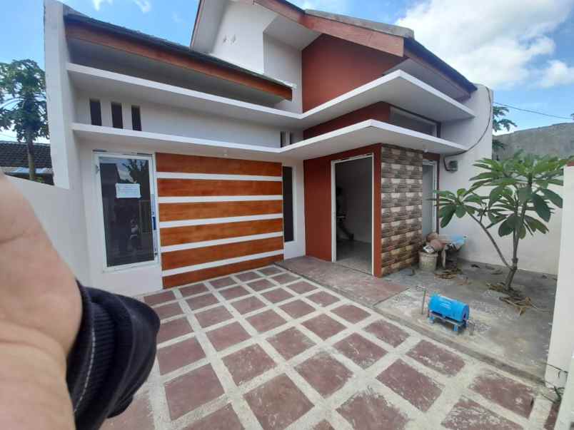 rumah dijual siap huni harga murah dekat abd saleh