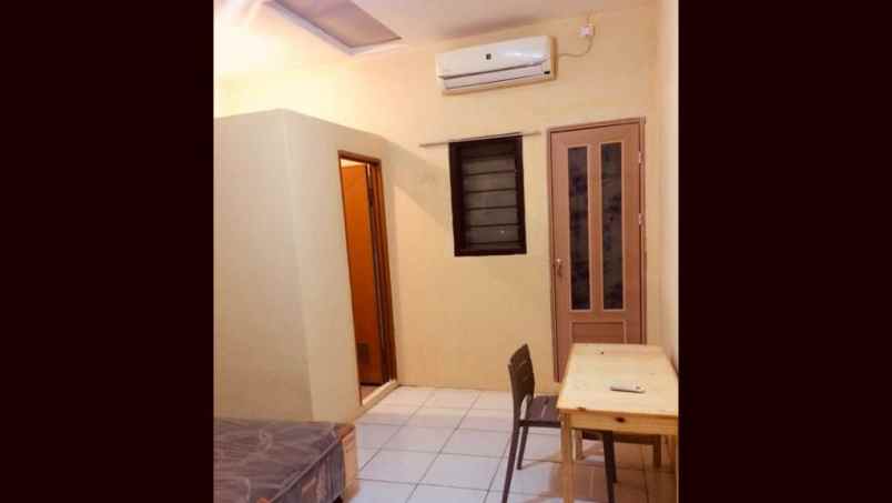 rumah full furnished di cipayung jaktim riska