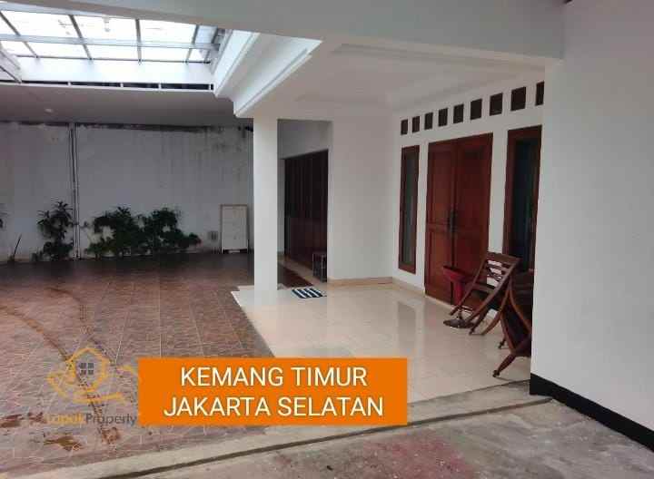 rumah hitung tanah kemang jakarta selatan