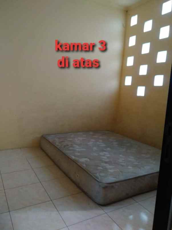 rumah hook 1 5 lantai simprug poris