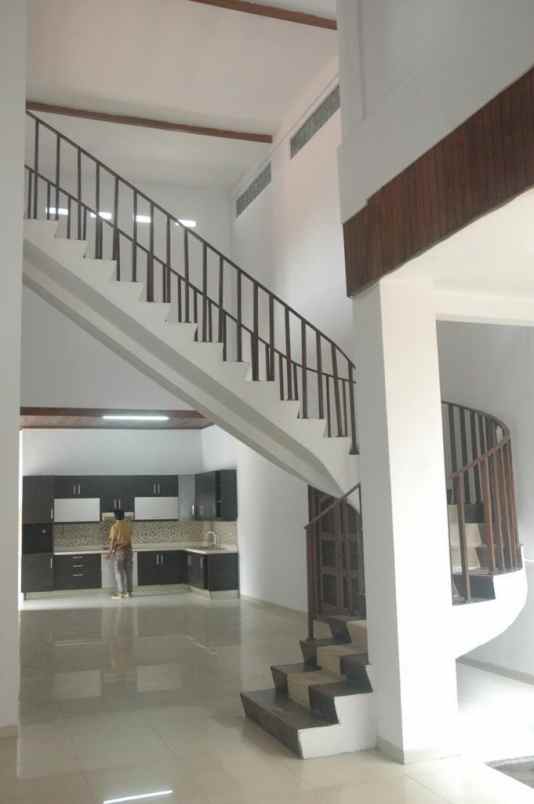 rumah jl baru ii rt 07