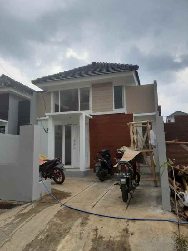 rumah jl joyo agung iii no 21