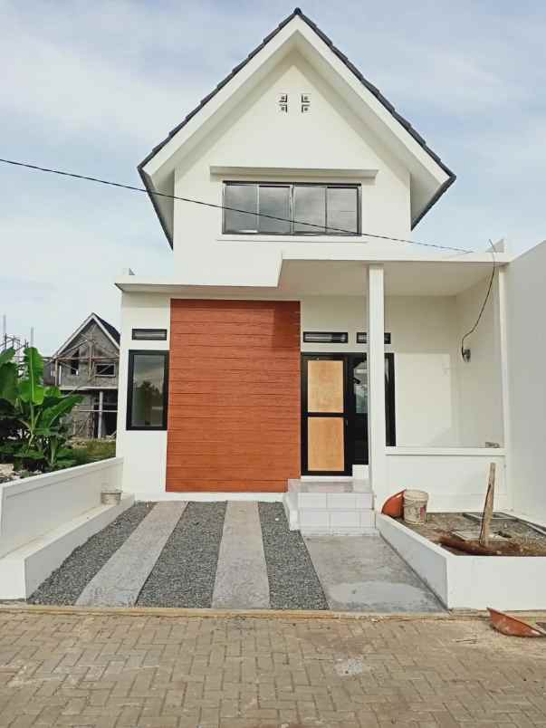 rumah jl kh muhidin i kp