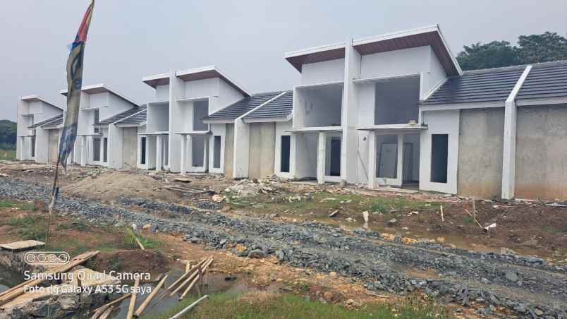 rumah jl lubang buaya setu bekasi