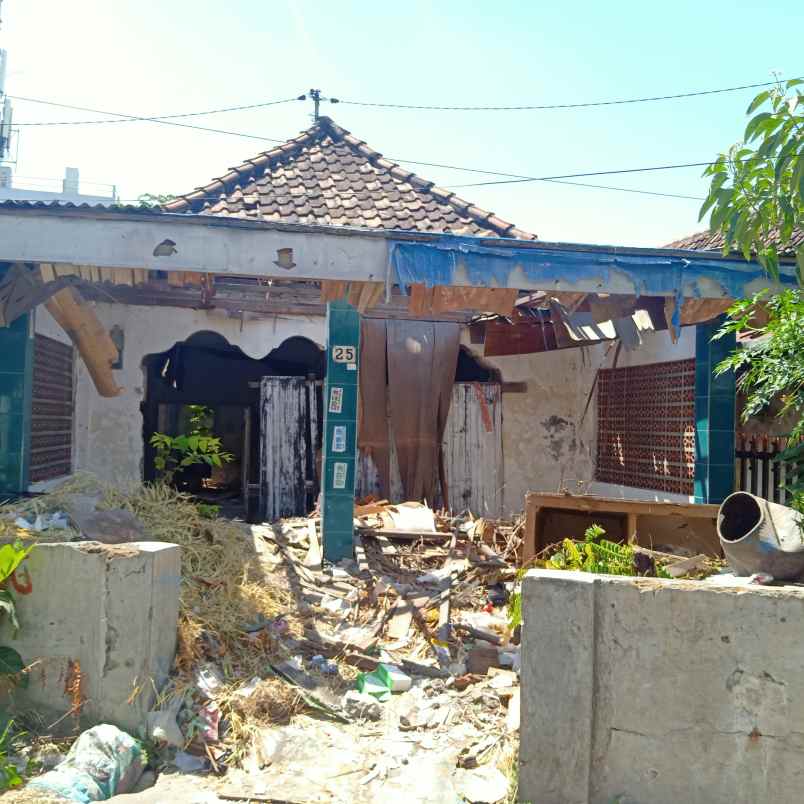 rumah lama hitung tanah dekat unair