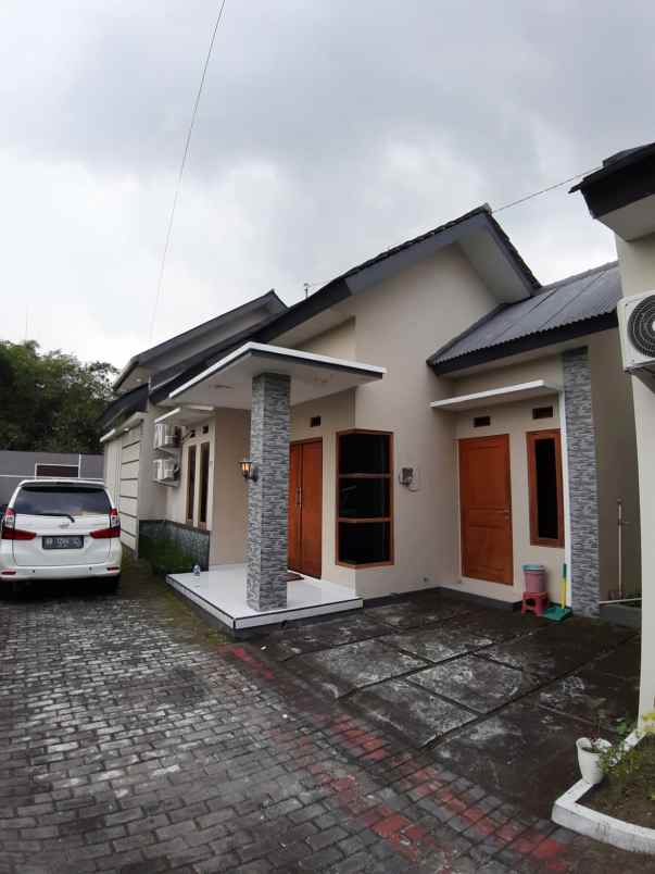 rumah luas dan full furnish 3 menit dari pasar gentan