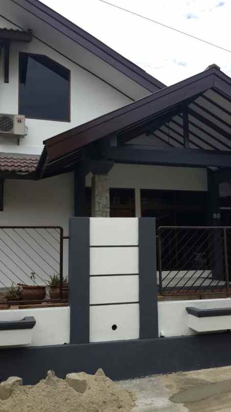 rumah mewah dalam kavling pemda di karawaci tangerang