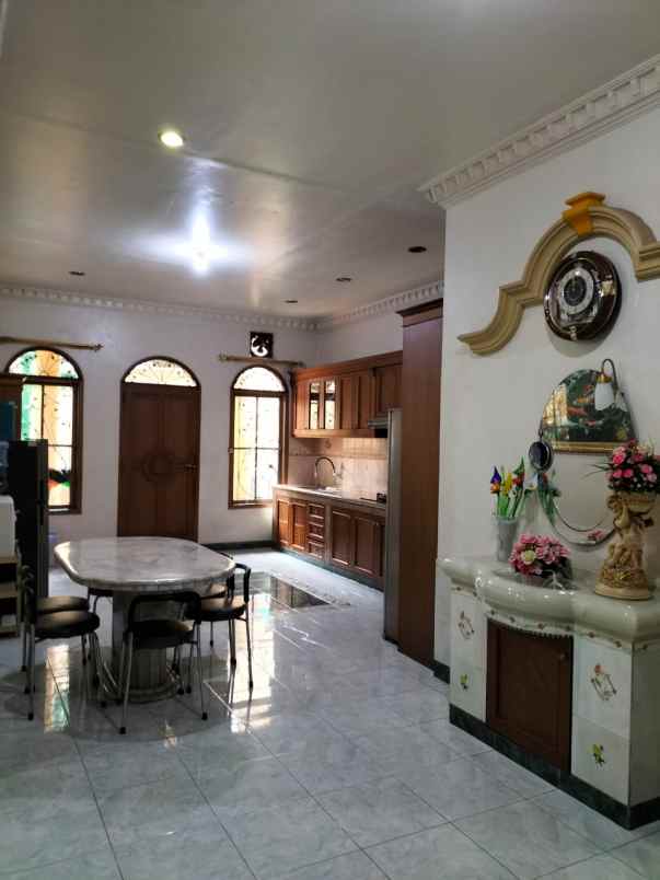 rumah mewah durensawit jakarta timur