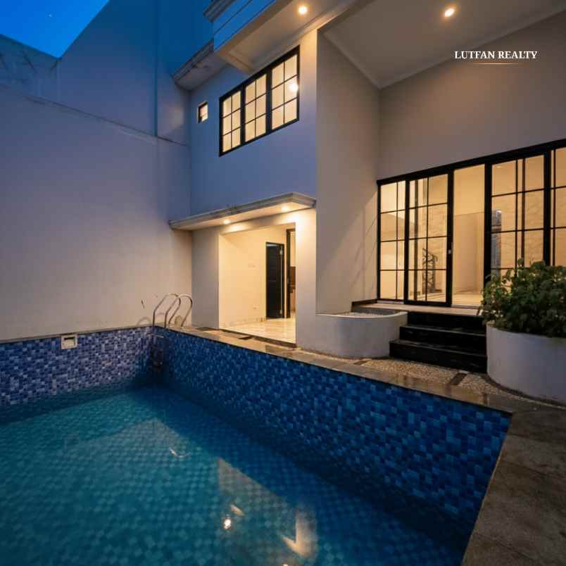 rumah mewah jagakarsa non cluster