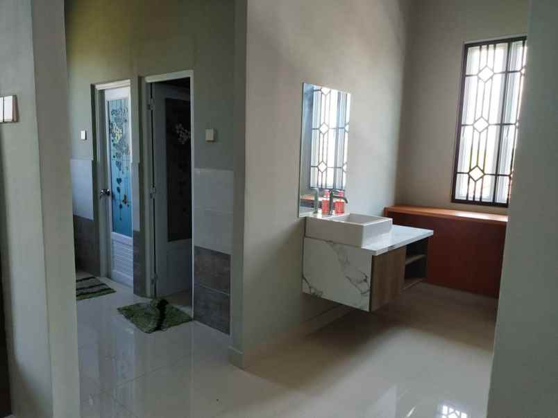 rumah mewah kotabaru harga 3m nego