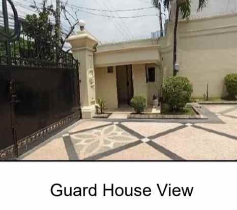 rumah mewah lokasi jemursari surabaya siap huni