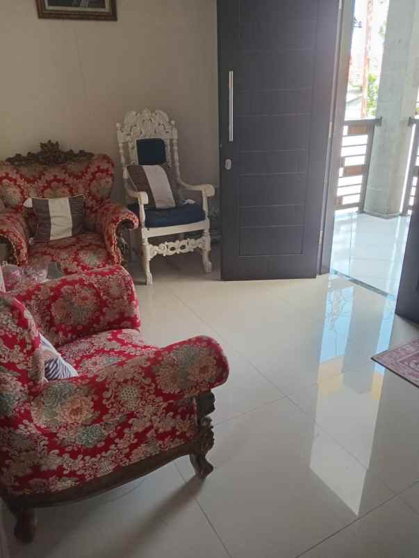 rumah mewah siap huni dan luas