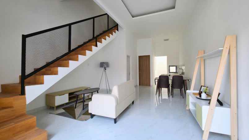 rumah minimalis 2 lantai siap huni di harapan indah