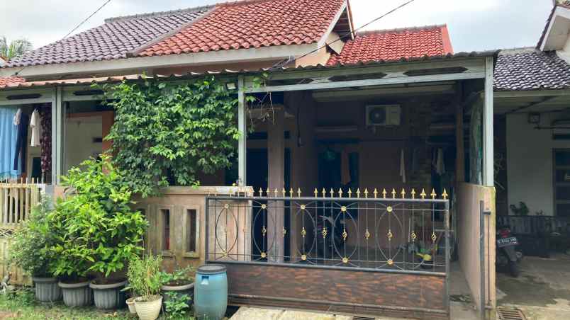 rumah minimalis modern shm dekat ke stasiun