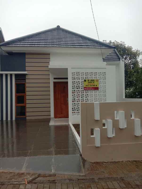 rumah modern 3 kamar tidur di pakuhaji bandung barat