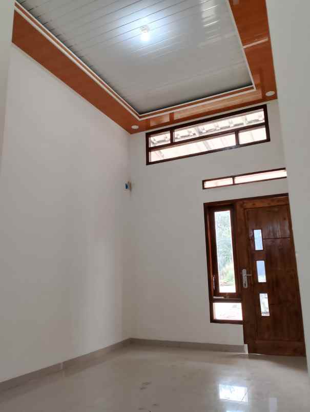 rumah modern konsep cluster one gate sistem