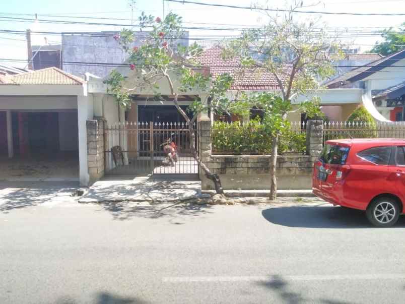 rumah nol jalan ngagel jaya utara