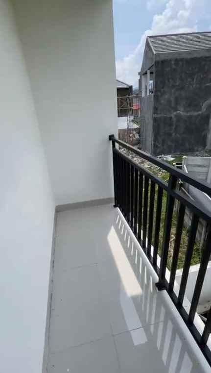 rumah over kredit 2 lantai dp 93 juta cijeruk bogor