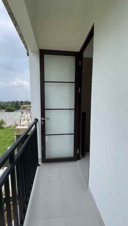 rumah over kredit 2 lantai dp 93 juta cijeruk bogor