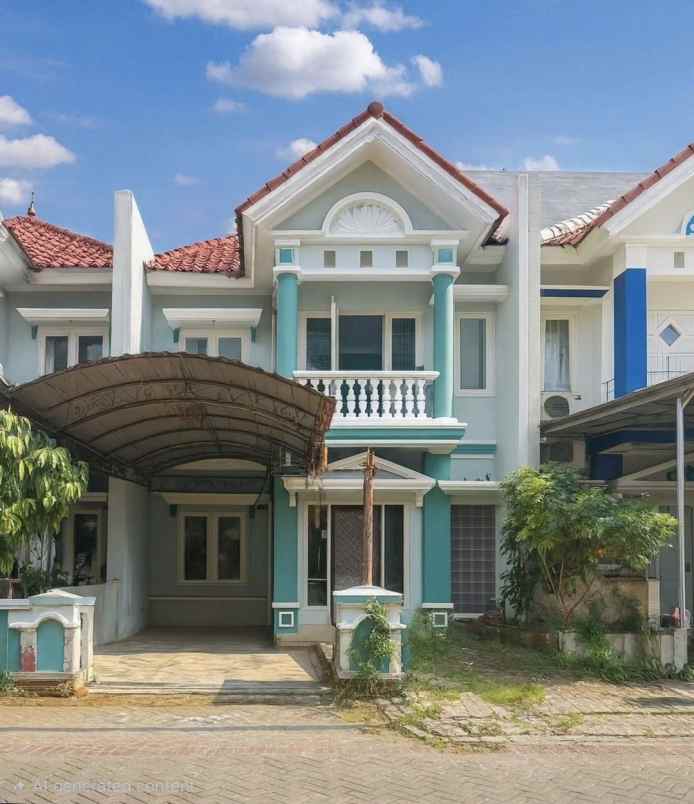 rumah pakuwon city sorento strategis