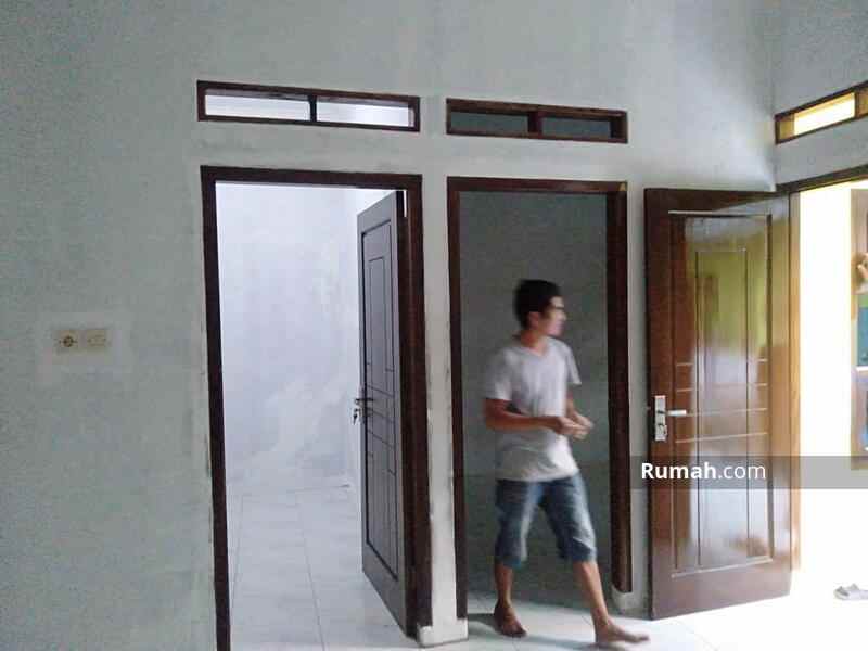 rumah ready akses mobil tersedia carport harga cash