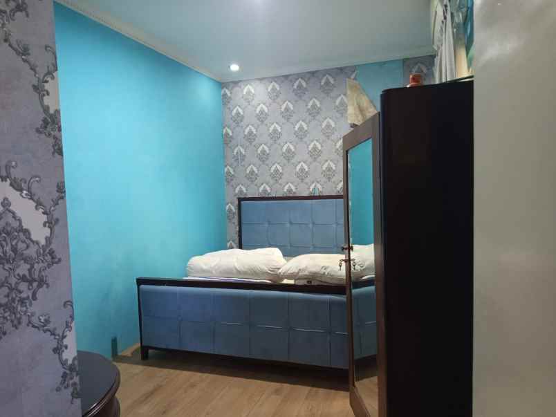 rumah rp1 5 m di kompleks elit ada waterpark