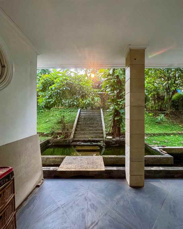 rumah second terawat siap huni di nusaloka bsd