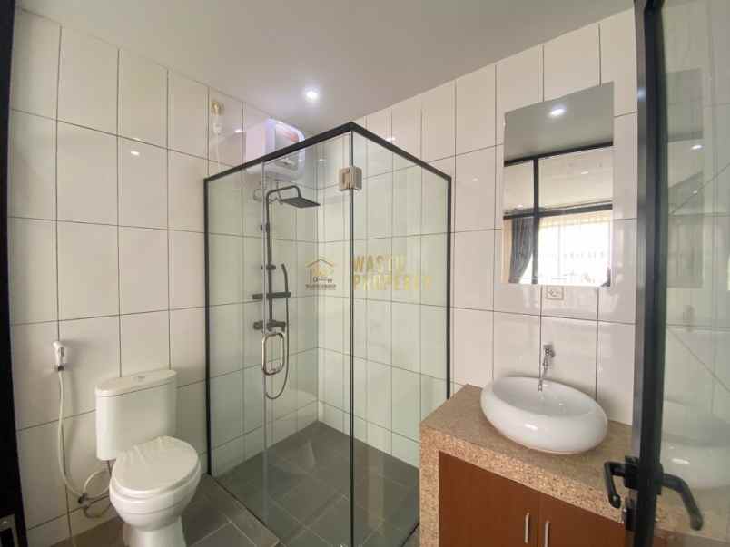 rumah semi villa di maguwoharjo sleman shm