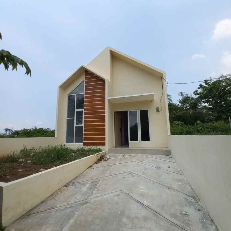 rumah siap huni lokasi dekat gor kota malang