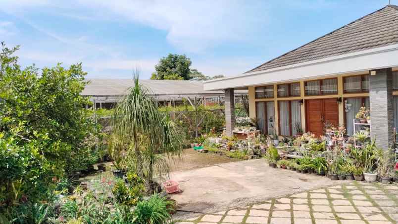rumah siap huni terawat di soekarno hata kota bandung
