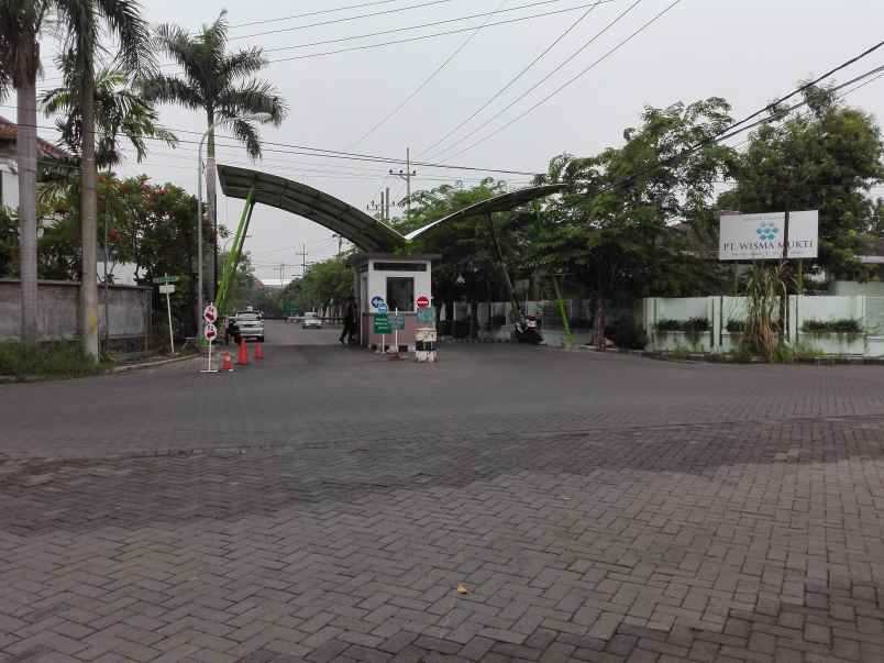 rumah strategis bebas banjir surabaya timur one gate