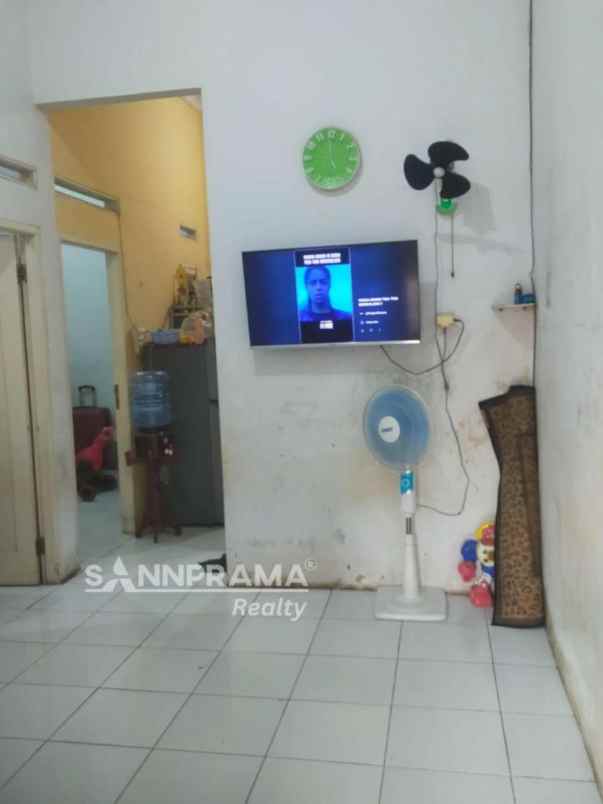 rumah termurah dalam cluster cipayung depok fry