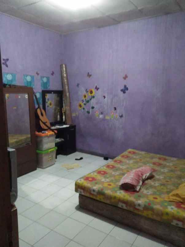 rumah tua hitung tanah di cirarab legok tangerang