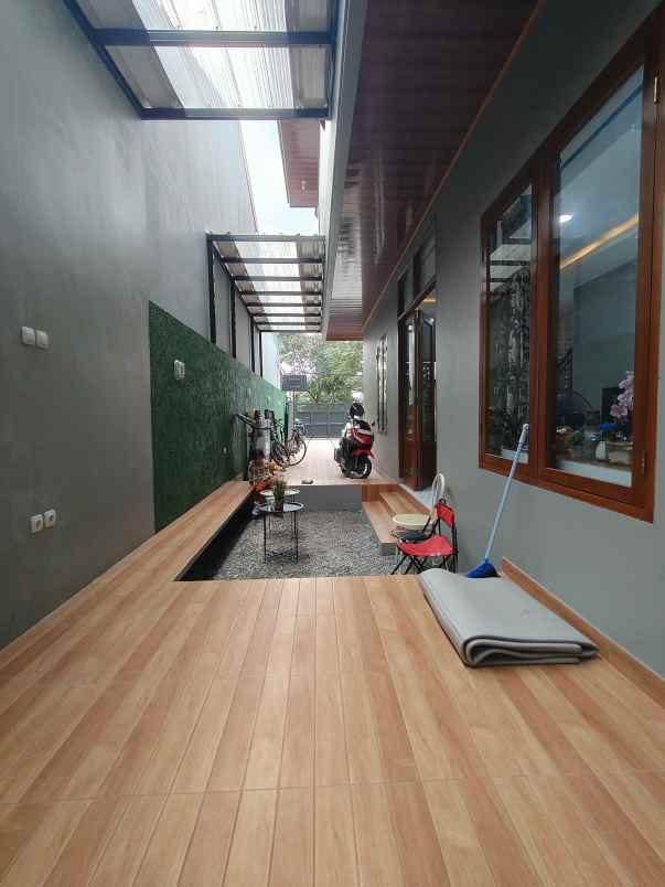 rumah tumbuh secondary bagus di ciracas jaktim