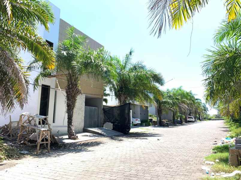 rumah type besar ada private pool di bali