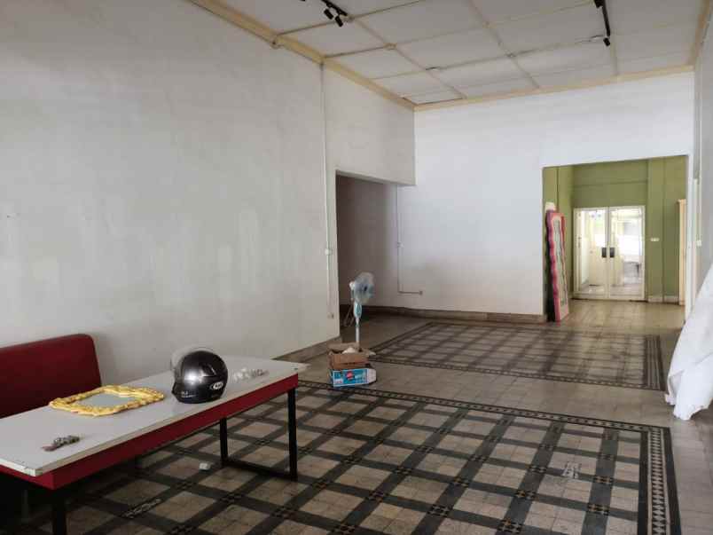 rumah usaha pusat kota jl wahidin