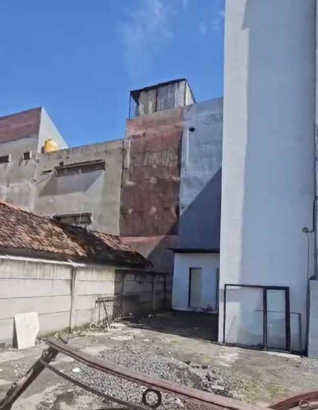 sewa ruko fasilitas modern lokasi strategis