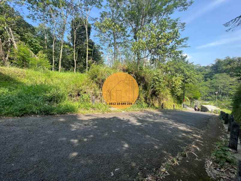 tanah pekarangan pakem kaya view gunung pinggir sungai