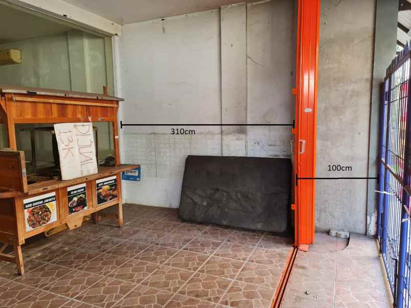 tempat usaha strategis harga murah