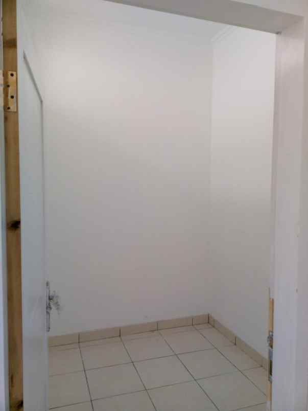 termurah dijual rumah siap huni di cluster cipageran