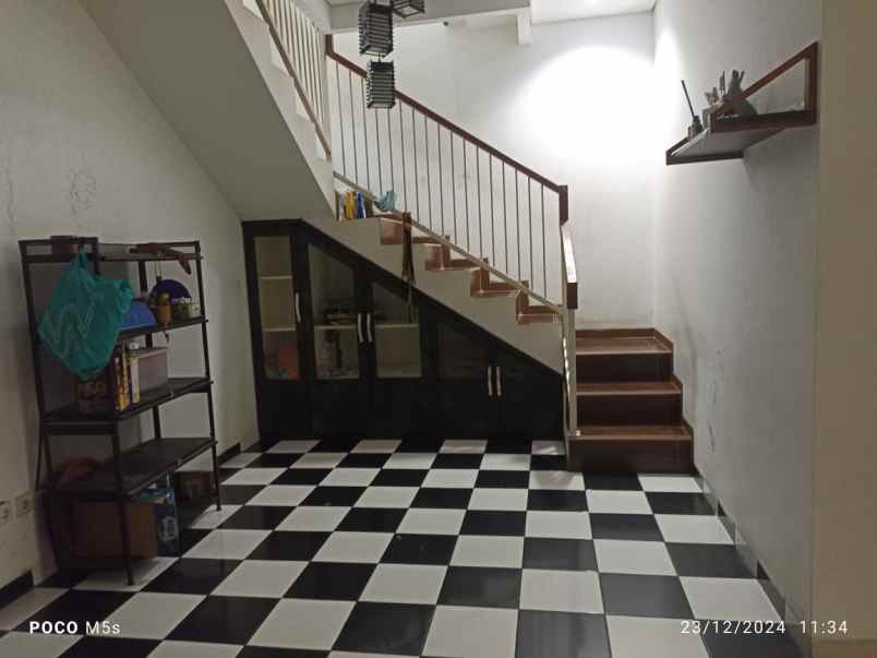 turun harga dijual rumah siap huni citra gran cibubur