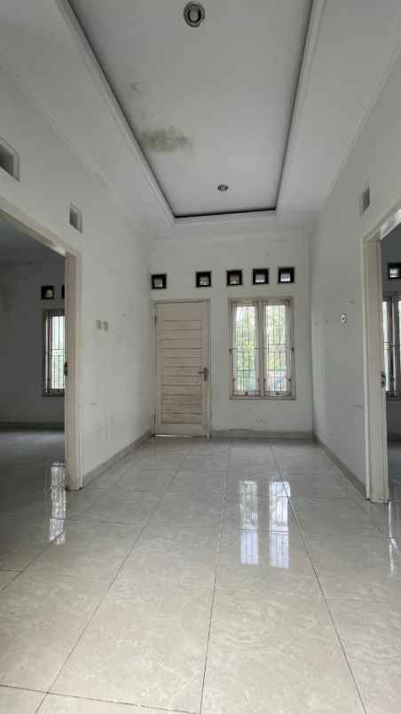 turun harga rumah 2 lantai area lemahdadi bangunjiwo