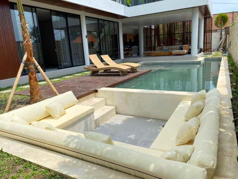 villa mewah harga murah di munggu badung bali