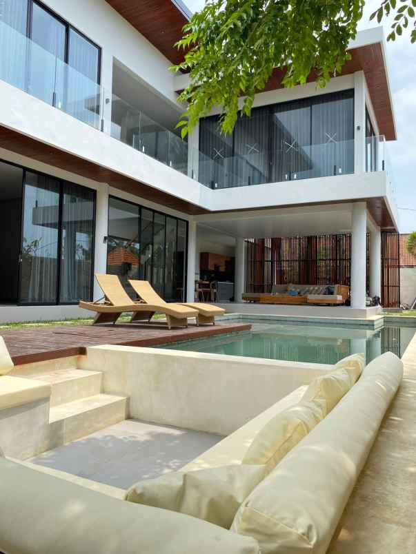 villa mewah harga murah di munggu badung bali