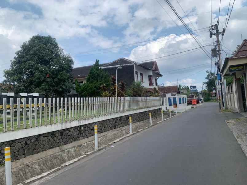 1 km kampus ugm tanah kavling karang gayam