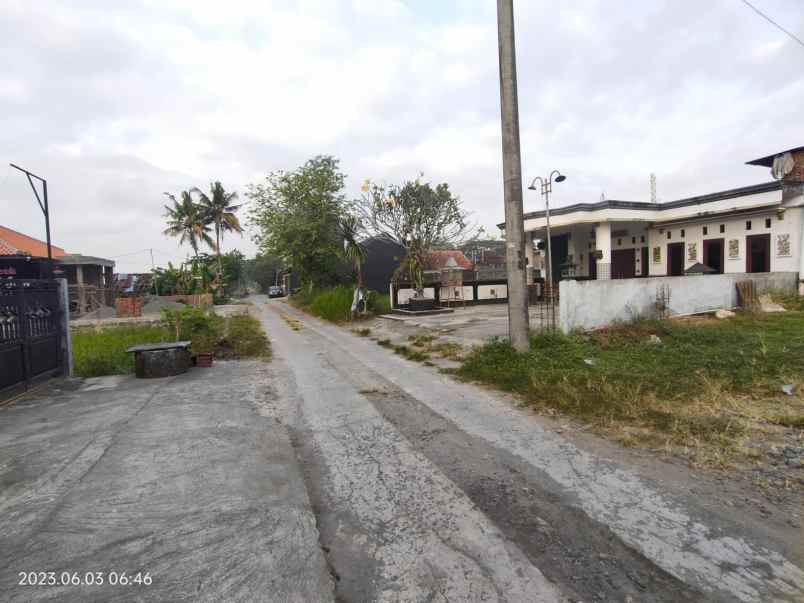 270 meter jl parangtritis tanah sewon bantul